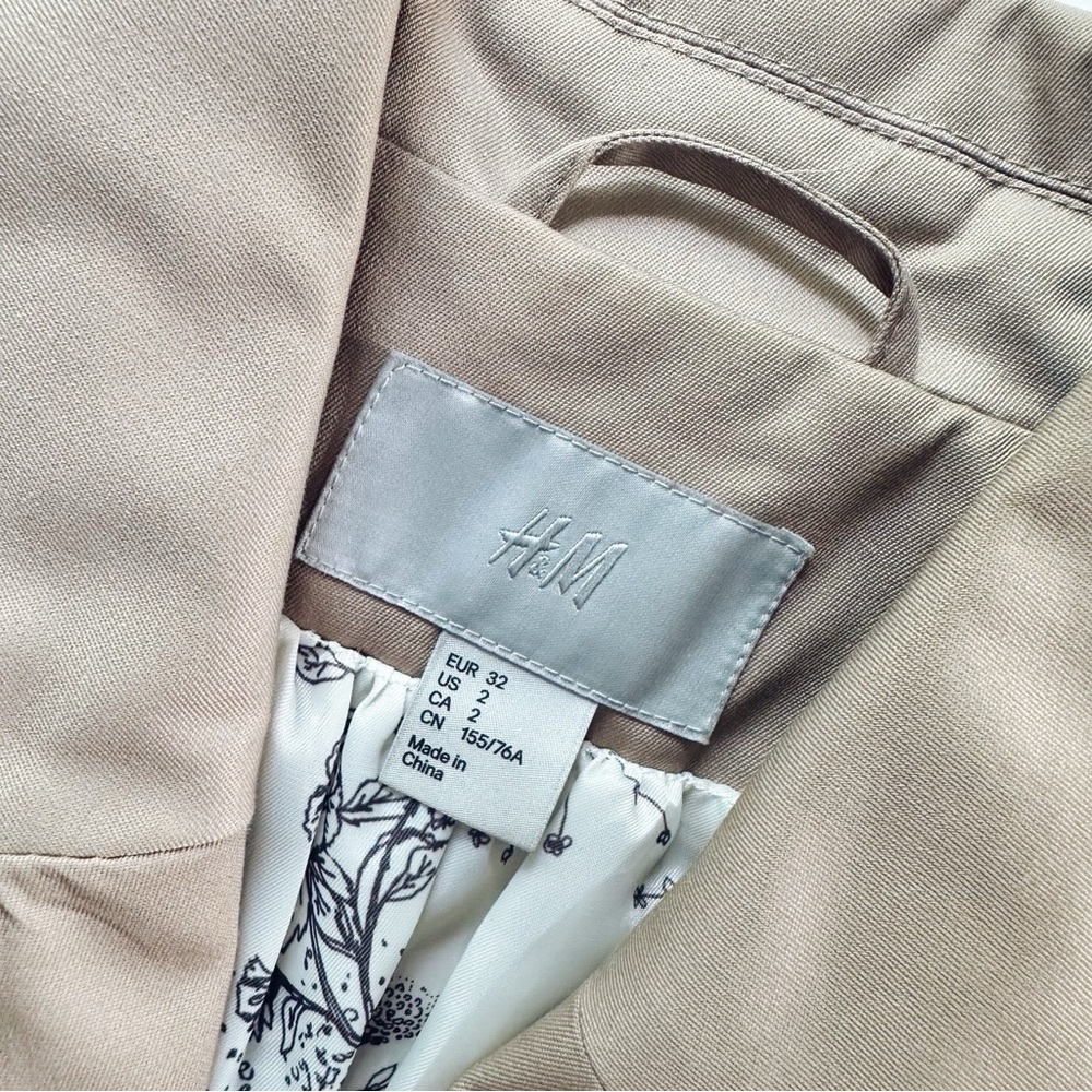 H&M Women’s Classic Trench Coat Peacoat Ceam Tan Beige Size 2 - Picture 6 of 9